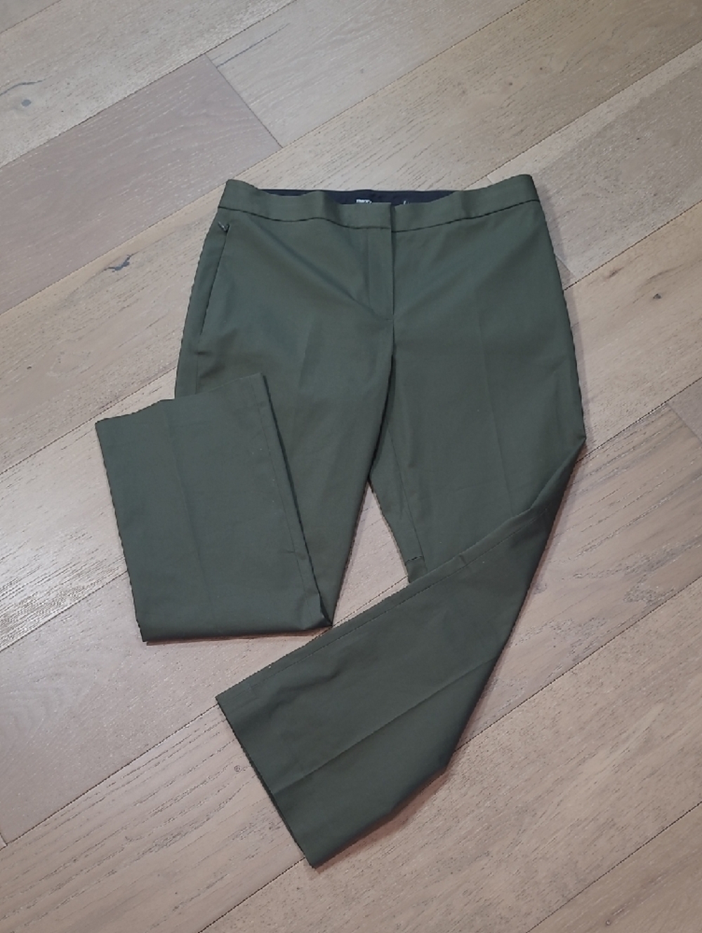 EUC Theory Pants Women's sz 6 Cropped Kick Flare Olive Green Pants